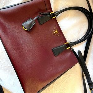 prada saffiano leather bag